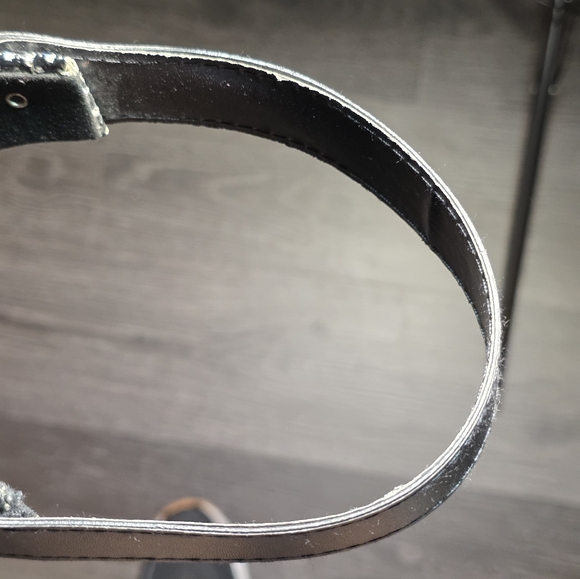 Black W rhinestone WINE tote! - Picture 7 of 8